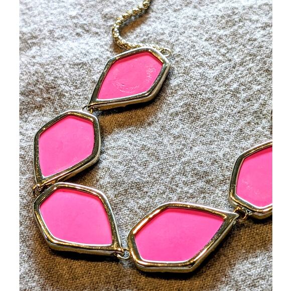 Kendra Scott Pink Five Faceted Stone Statement 18" Plus 2" Necklace - Picture 4 of 12